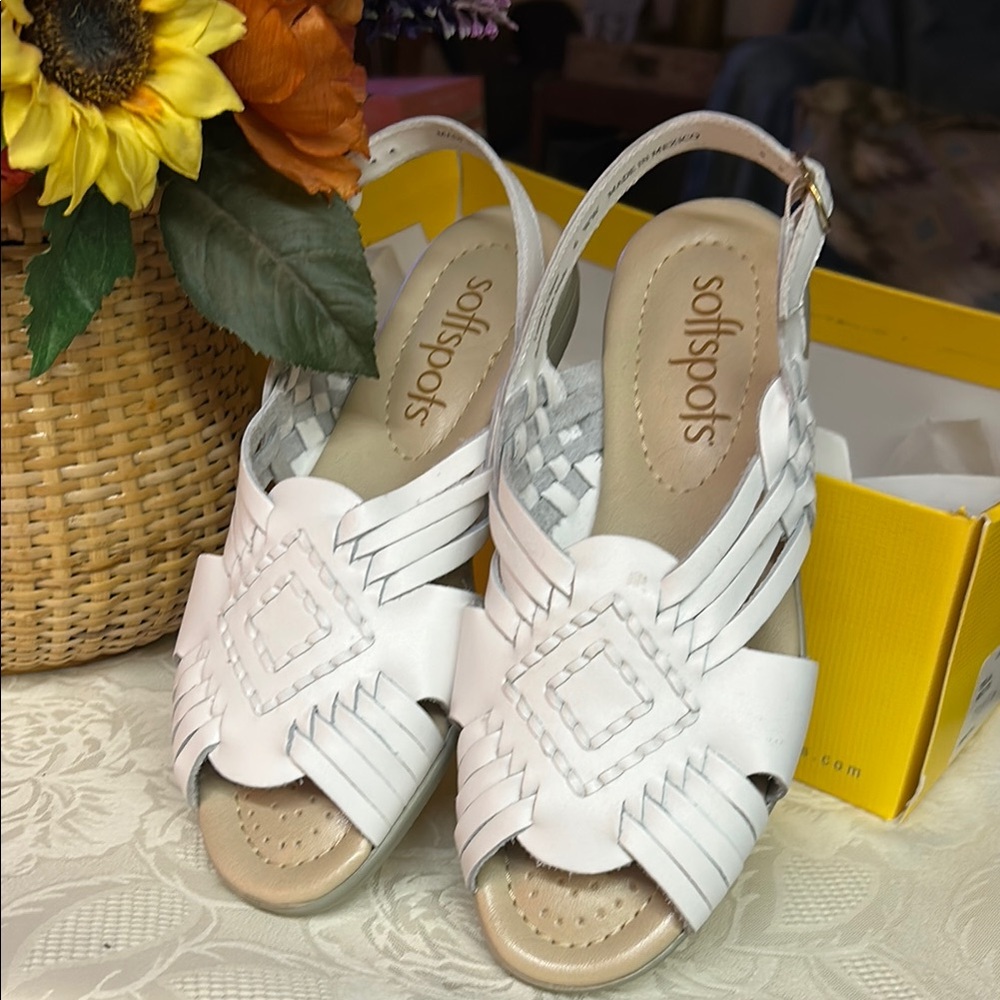 Softspots Women's Classic Huarache White Slingback Sandals